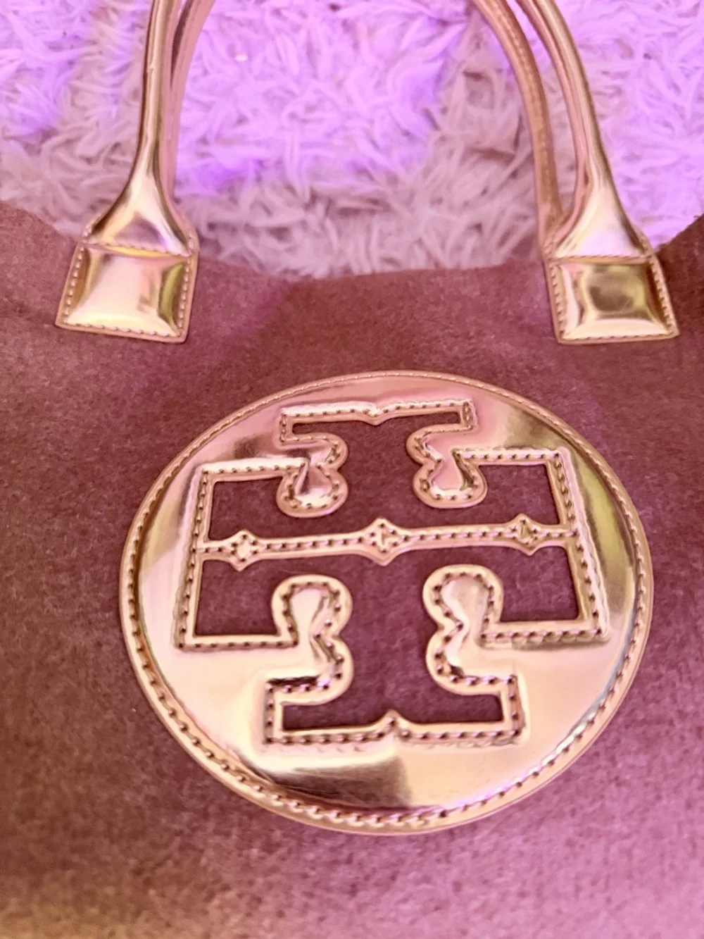 TORY BURCH Beauty TOTE Gold and Beige - Picture 2 of 12